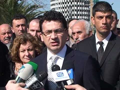 ALEANCA KUQ E ZI-DENONCON PREMTIMIN E PAMBAJTUR PER XHAMINE E TIRANES-LAJM