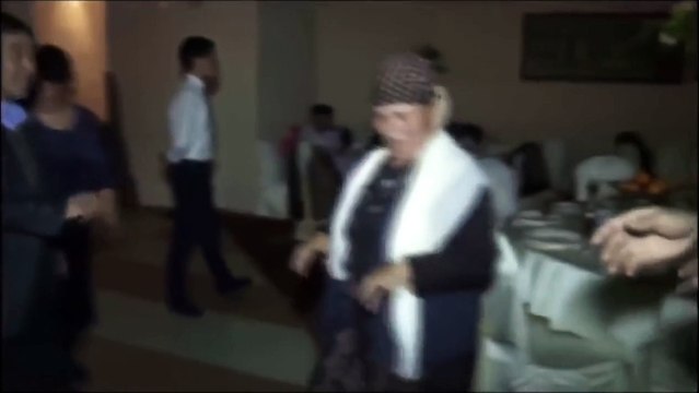 ДЕТКА, ВОТ ТАК НАДО ТАНЦЕВАТЬ