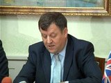 AMBASADORI BRITANIK-APEL PER PERMIRESIMIN E KLIMES SE BIZNESIT NE SHQIPERI-LAJM