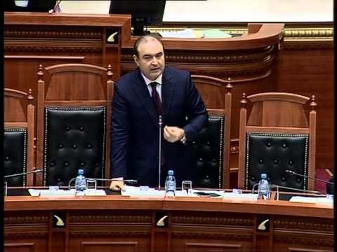 HEC I DEVOLLIT-PERPLASJE TE FORTA NE KUVEND MES OPOZITES DHE QEVERISE-LAJM