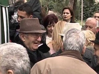 DITA BOTERORE E SHENDETIT-GJYSMA E POPULLSISE VUAN NGA LUHATJET E TENSIONIT-LAJM