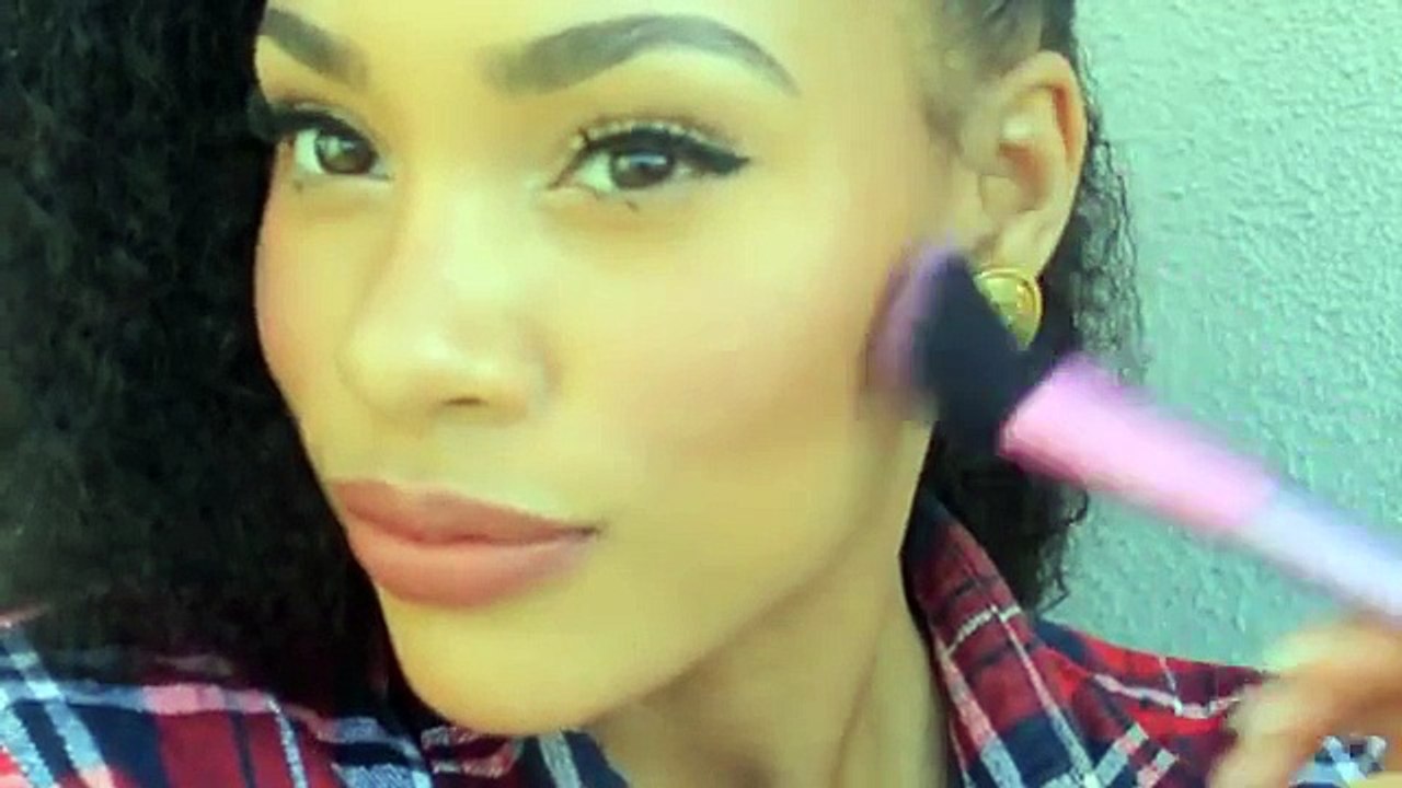 BUDGET FRIENDLY STARTER MAKEUP KIT FOR BEGINNERS