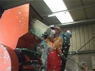 REFERENDUMI PER MBETJET-PRESIDENTI DEKRETON DATEN E MBAJTJES ME 22 DHJETOR-LAJM