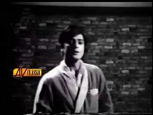 Aye-abre-karam-aaj-itna-From-Naseeb-Apna-Apna-by-Ahmad-Rushdi-Waheed-Murad