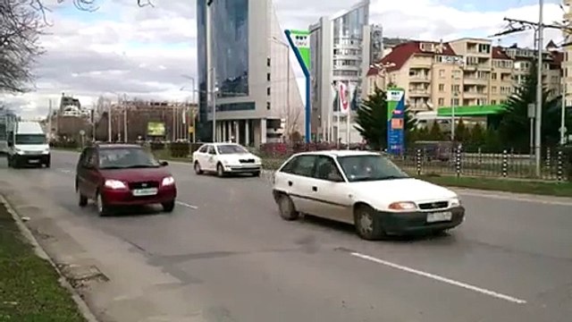 (HDR on) Sony Xperia Z 1080p video sample