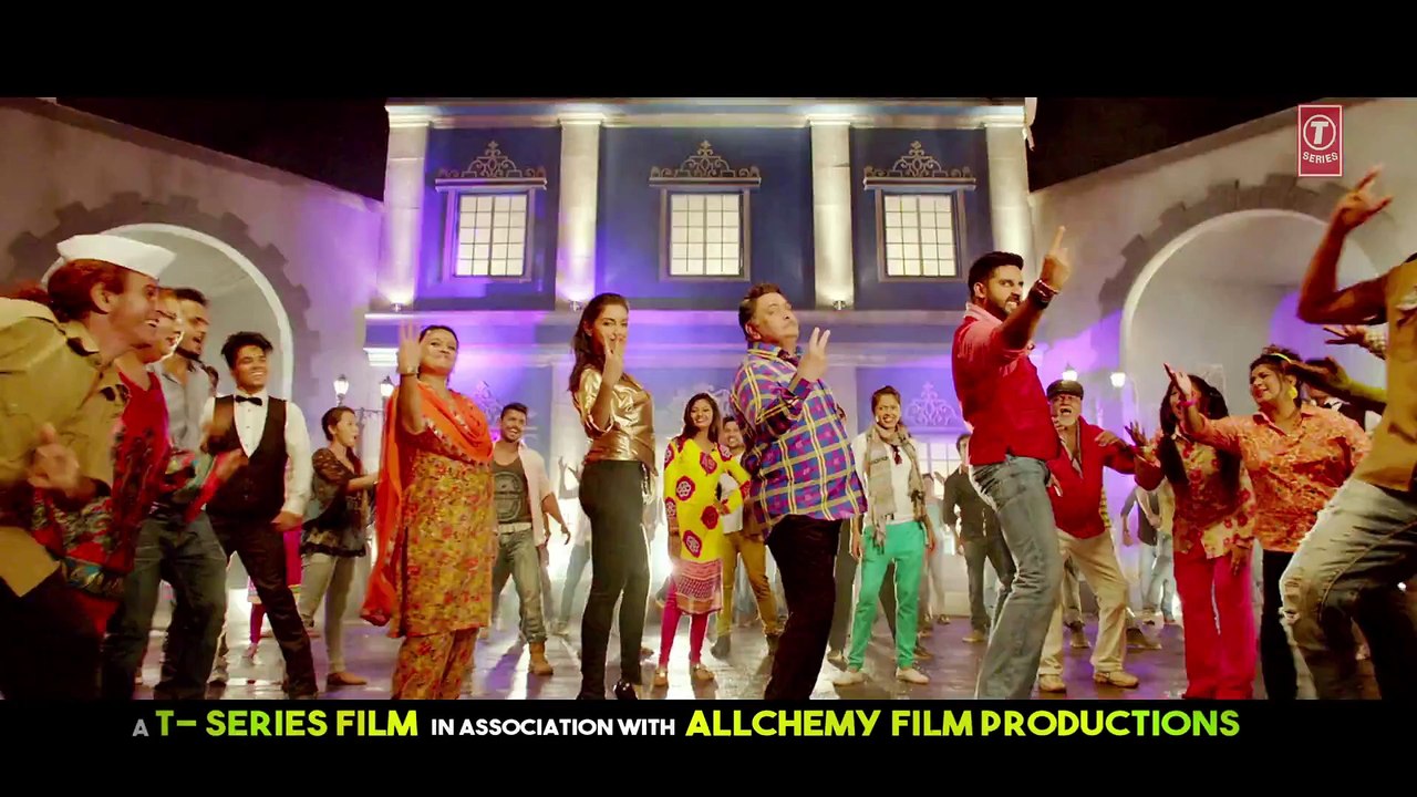 Public Review׃ All Is Well (In Cinemas Now) ¦ Abhishek Bachchan, Asin, Rishi kapoor, Supriya