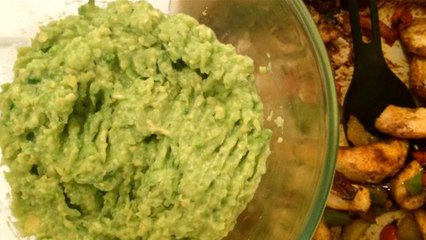 How To Make Apple-Fennel Guacamole In 42 Seconds