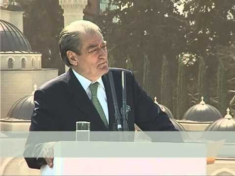 Përurohet nisja e punimeve për Xhaminë e madhe - Vizion Plus - News - Lajme