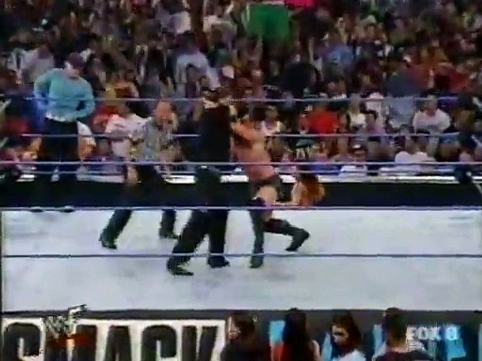 debra trish lita and terri smackdown 7.5.01.