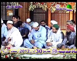 Hafiz Tahir Qadri New Naat ( Ghabrao Na Deewano Sarkar Bolain Gay )