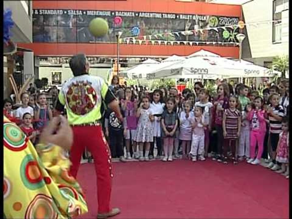 FESTE NE KRISTAL CENTER-PROGRAME TE NDRYSHME ME RASTIN E 5 VJETORIT TE QENDRES-LAJM