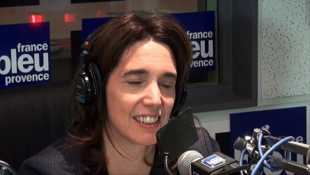 Régionales 2015 : Sophie Camard dans les studios de France Bleu Provence