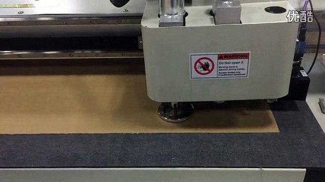 aokecut@163.com Corrugated box sample making flatbed plotter machine