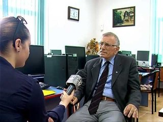 DEKLARIMI I TE ARDHURAVE-7 MIJE PERSONA MBUSHIN FORMULARET POR KA INFORMALITET-LAJM