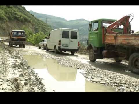 FUSHATA ZGJEDHORE-BALLA AKUZON BERISHEN, META NE BERAT, MEDIU NE SHKODER-LAJM