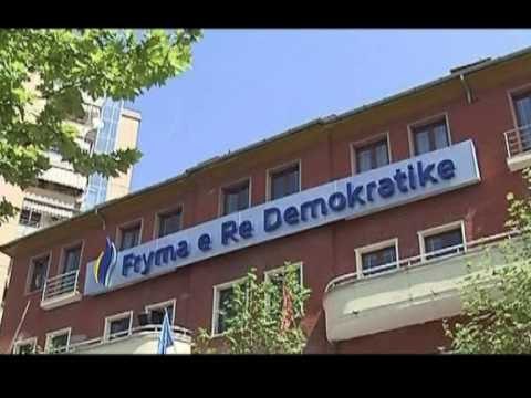 BLLOK NGA POLITIKA-AKTIVITETET E PARTIVE POLITIKE NE FUSHATE ELEKTORALE-LAJM