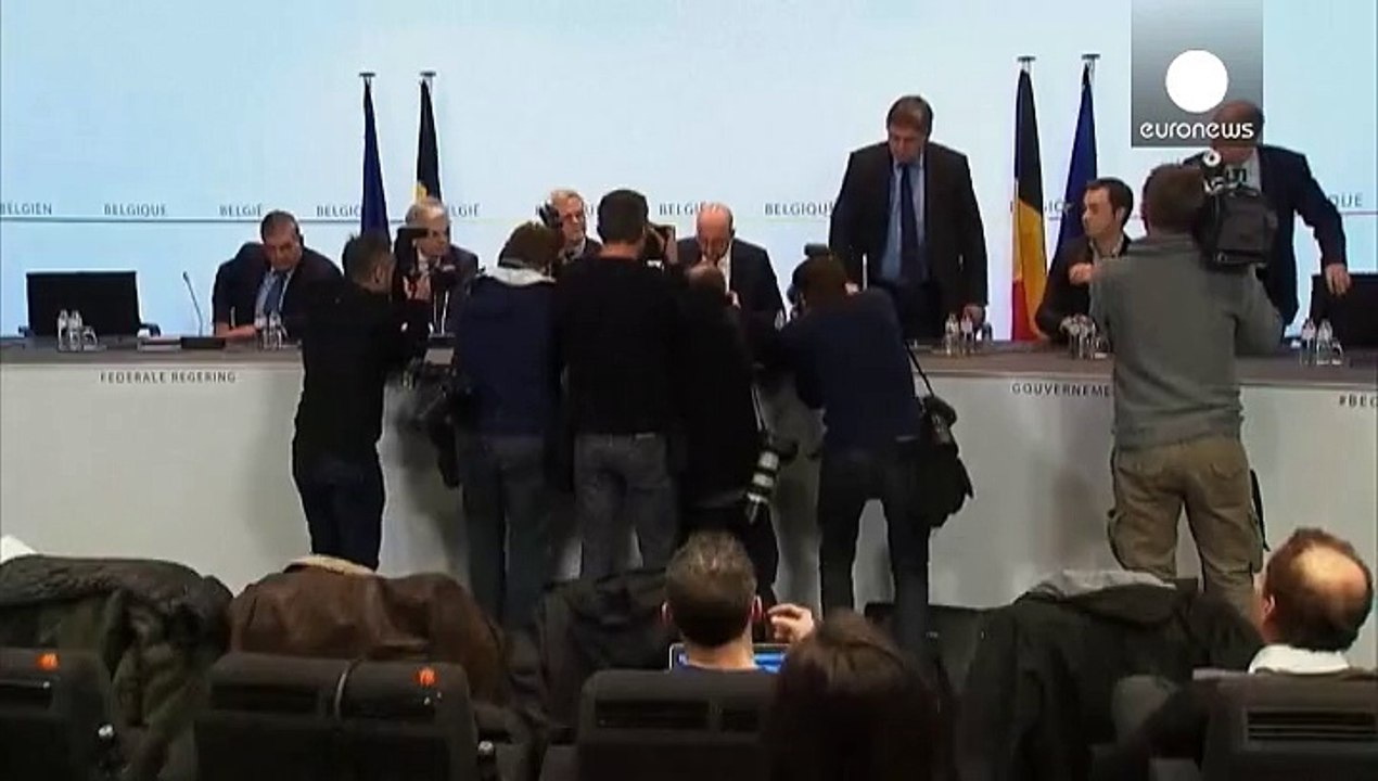 Anschlagsangst in Brüssel: Weiter höchste Alarmstufe, U-Bahn und Schulen bleiben dicht