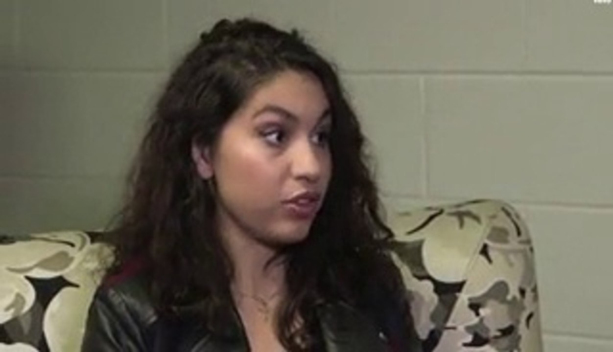 Taylor Swift Interviews  Fangirls Over Alessia Cara