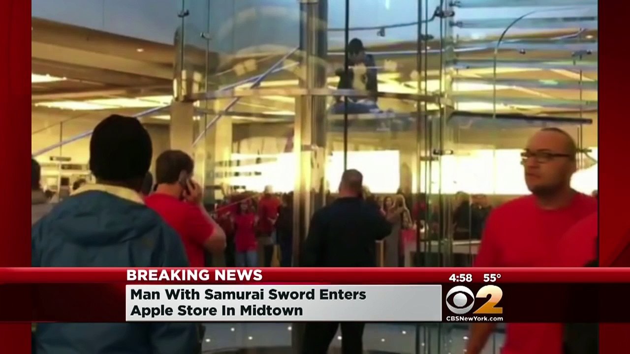 Un homme rentre avec son katana dans un Apple Store pour "tuer"