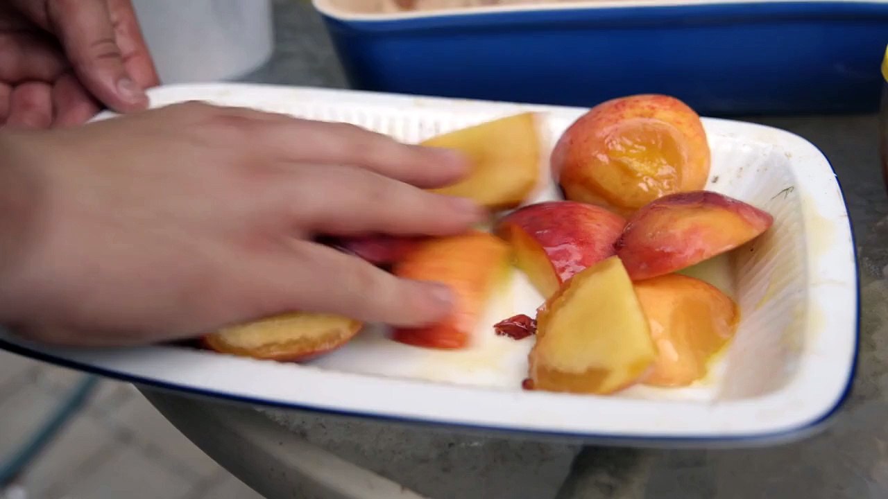GQ’s Guide to the Perfect Seafood BBQ Course #4 - Video Dailymotion