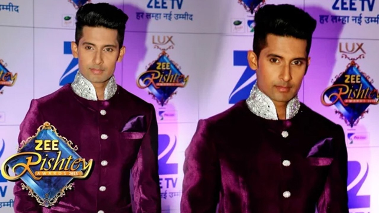 Ravi Dubey (Sid Malhotra - Jamai Raja) | ZEE Rishtey Awards 2015