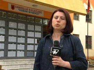 PROBLEMET ME LISTAT QYTETARET PERBALLEN ME ZHVENDOSJEN E EMRAVE NE TIRANE LAJM