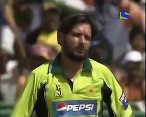 Virender Sehwag plays with Afridis mind and emotions -