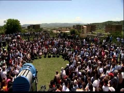 FUSHATA E SOCIALISTEVE-EDI RAMA TAKIME INTENSIVE NE ZONEN E TIJ NE QARKUN E VLORES LAJM