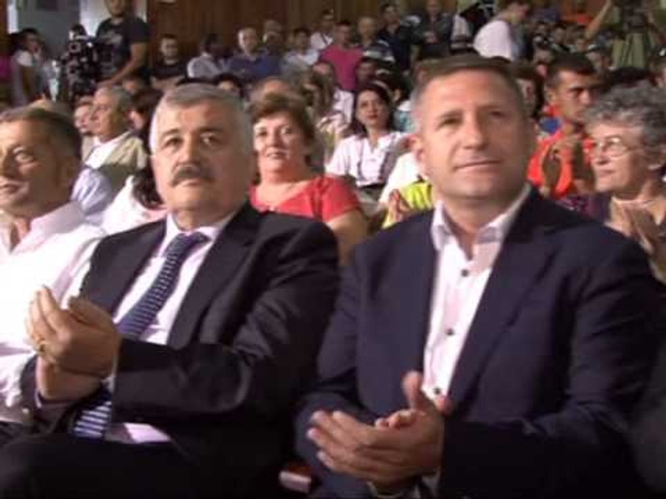 SHEHI DHE NDOKA-LZHK DHE PDK PREZANTOJNE KANDIDATET NE BERAT E VLORE LAJM