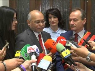 ARVIZU NE VLORE APELON PER ZHVILLIMIN E ZGJEDHJEVE TE QETA NE 23 QERSHOR LAJM