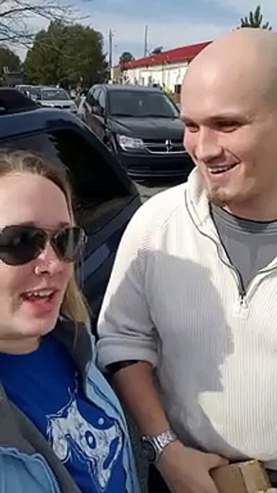 Surprise : depuis 24 ans, il n'arrivait plus à voir les couleurs, a 31 ans aujourd'hui, il les voit à nouveau