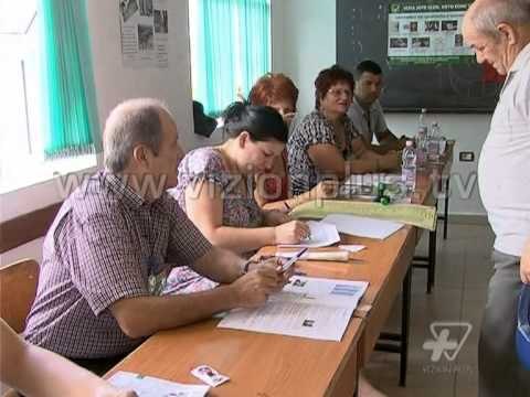 Berat, personat me aftesi te kufizuar nuk votojne - Vizion Plus - News, Lajme