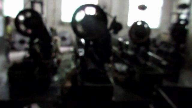 Herrajes para Muebles y Gabinetes: Guías Correderas Telescópicas H17, H27 y H30 / Production 4