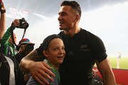 SBW Gave Away Kid his Gold Medal to Super Fan SBW gives to a kid his Gold Medal  ALMA da Copa New Full Latest 2015 Video