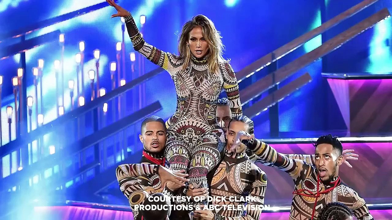 Jennifer Lopez Epic Dance Opening at 2015 AMAs