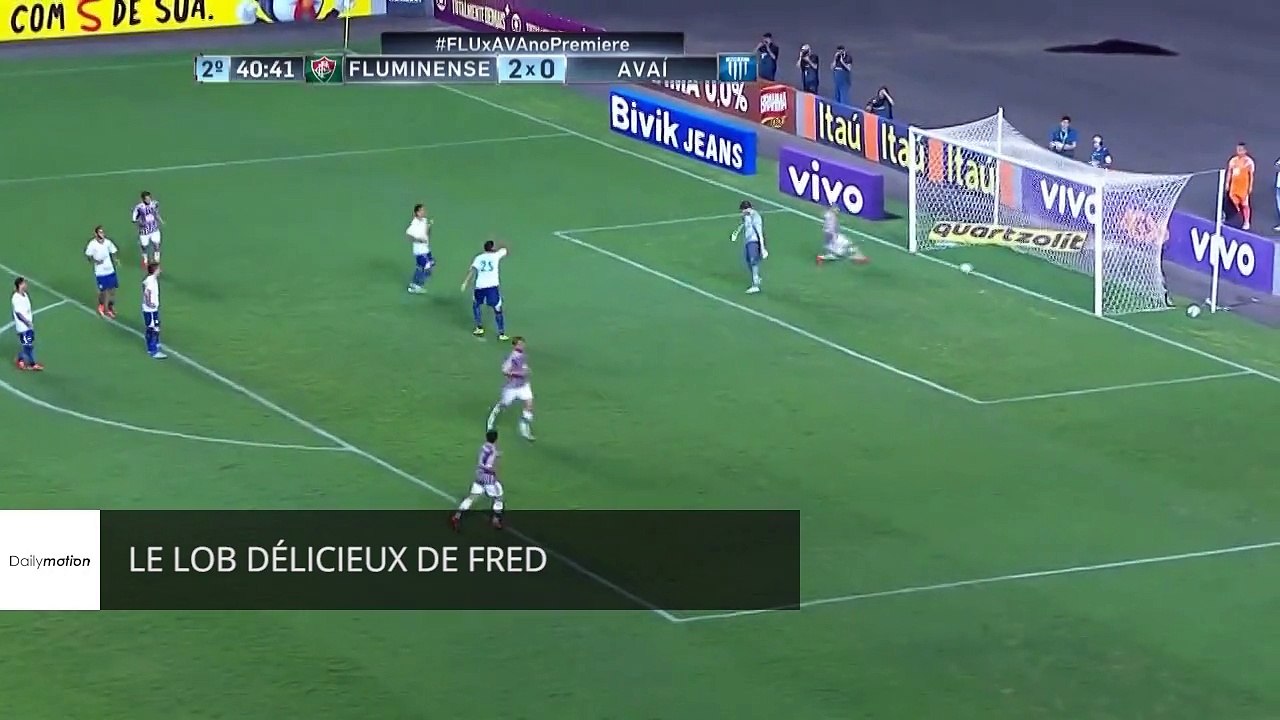 Zap Foot du 23 novembre : le geste fort des Marseillais pour Paris, la talonnade de Eto'o qui fait la différence, le délice de lob de Fred etc.