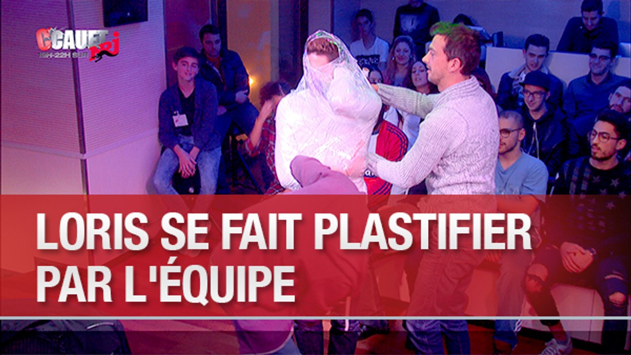 Loris se fait plastifier par l'équipe - C'Cauet sur NRJ