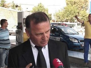 SHITJA E KARBURANTEVE METROLOGJIA KONTROLLON POR NUK MERR MASA PER VJEDHJET LAJM