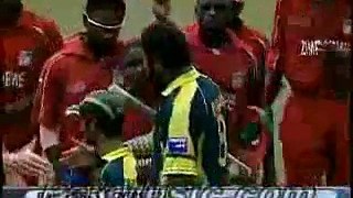 An Emotional Moment in the history of Pakistan Cricket