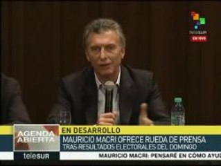 Macri asegura que tendrá gabinete de economía con 6 ministros