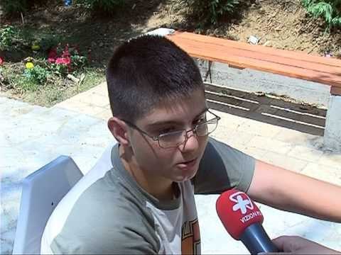 ARGETIMI I FEMIJEVE SHKOLLAT VERORE OSE JASHTE QYTETIT MUNDESITE VETME LAJM