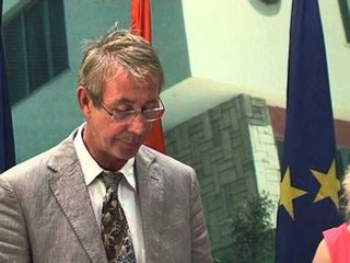 APELI I NDERKOMBETAREVE ZGJIDHNI SA ME SHPEJT ÇESHTJEN E STREHIMIT TE ROMEVE LAJM