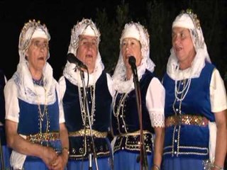 POLIFONIA MINORITARE KTHEHET NE DROPULL PAS 75 VJETESH VIRTUOZI PETRO LLUKA LAJM