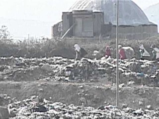 ROMET NE SHARRE PJESTARE TE KOMUNITETIT LEJOHEN TE MBLEDHIN MBETURINA LAJM