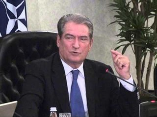 MASHTRIMI I KARBURANTEVE REAGON BERISHA TE NDESHKOHEN PIKAT E FURNIZIMIT LAJM