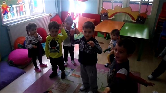 24 Kasım Tavşan Oyun gurubu Acıbadem Uçan Balon Anaokulu kadıköy koşuyolu Üsküdar