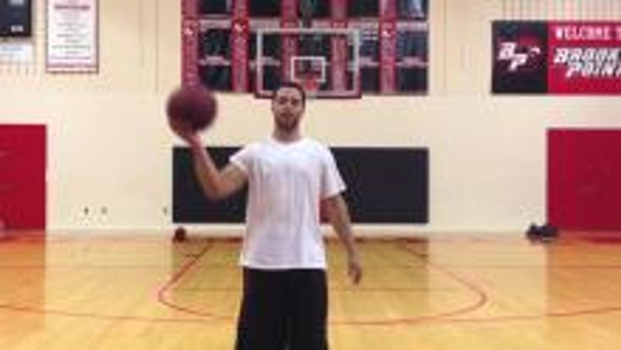 How To: Rondo Behind the Back Fake