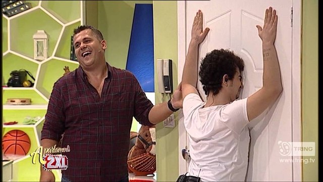 Apartamenti 2xl- Cubi pa peshqir (06.10.2013)