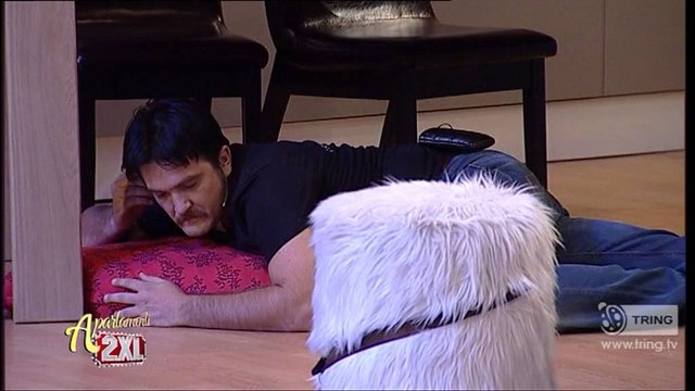 Apartamenti 2xl- Hyrja e Xhenit (06.10.2013)