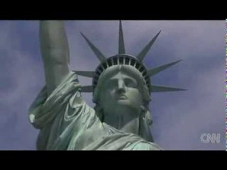 RIHAPET MONUMENTI SHTETI I NEW YORKUT RIHAP PER TURISTET STATUJEN E LIRISE LAJM